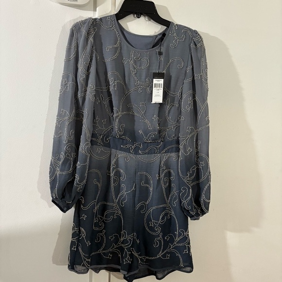 BCBGMAXAZRIA Ombre Blue Gray Georgette Embellished Evening Romper Sz S Boho NWT